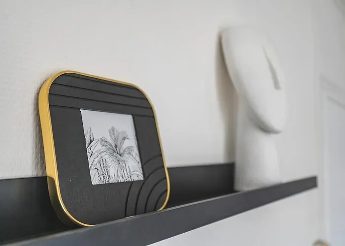 Le Chativesle - Center - Cathedral Lägenhet